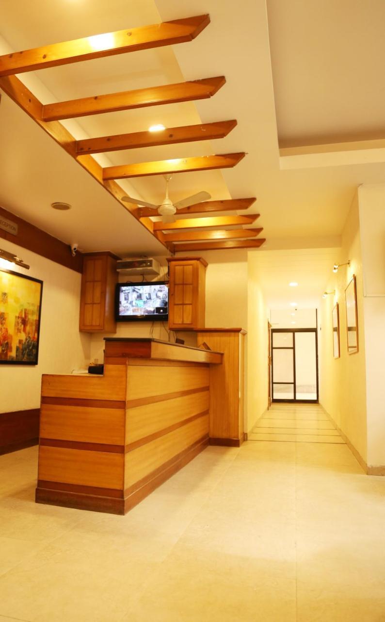 Hotel H26 Chandigarh Exterior photo